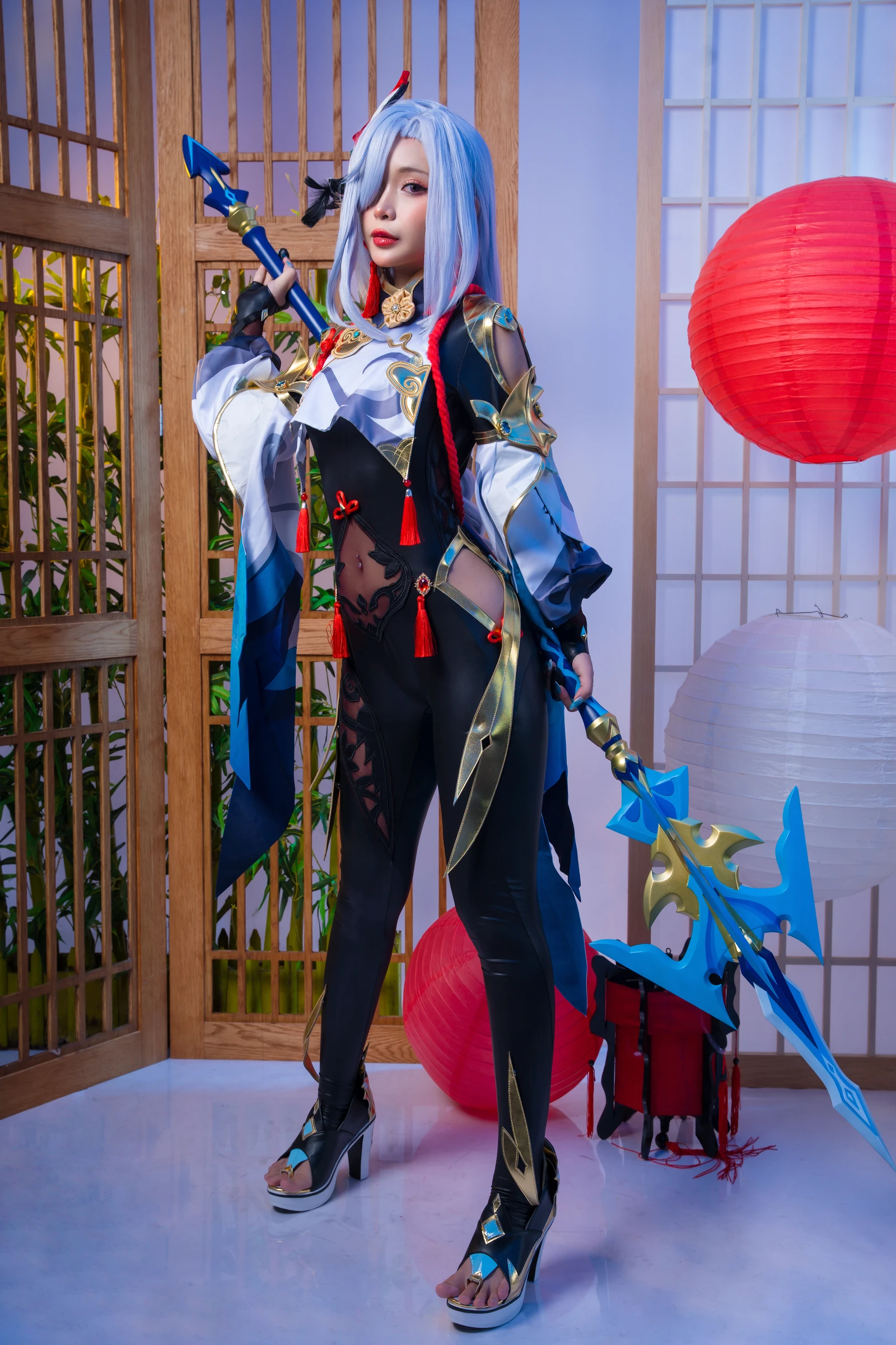 Shenhe Genshin Impact美女动漫博主性感Cosplay写真Umeko J原神