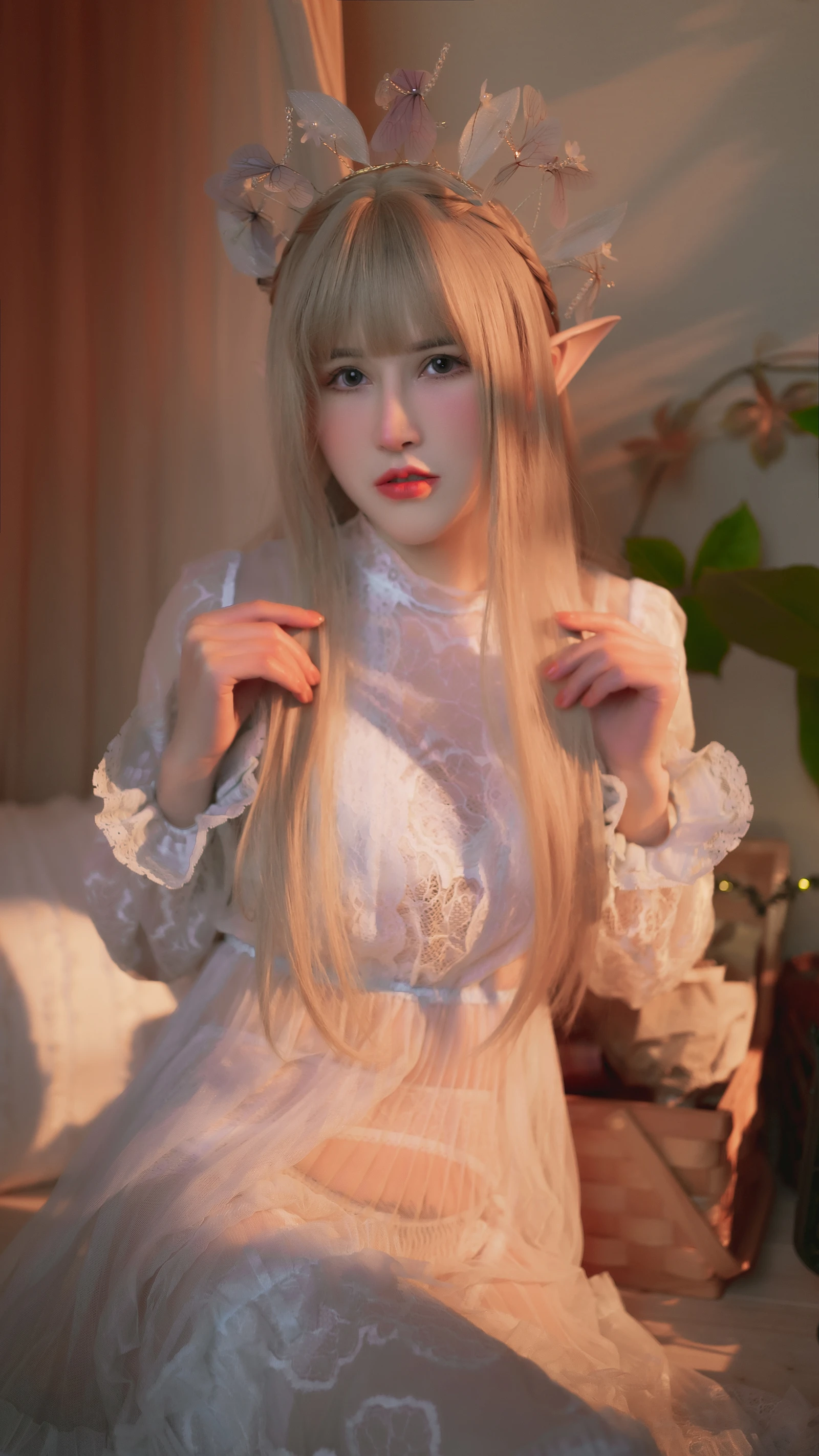 精灵美女动漫博主性感Cosplay写真鹿八岁