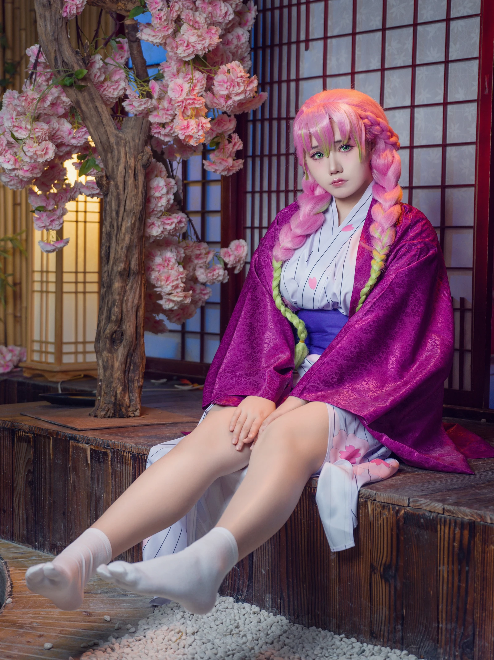 鬼灭之刃甘露寺美女动漫博主性感Cosplay写真麻花麻花酱